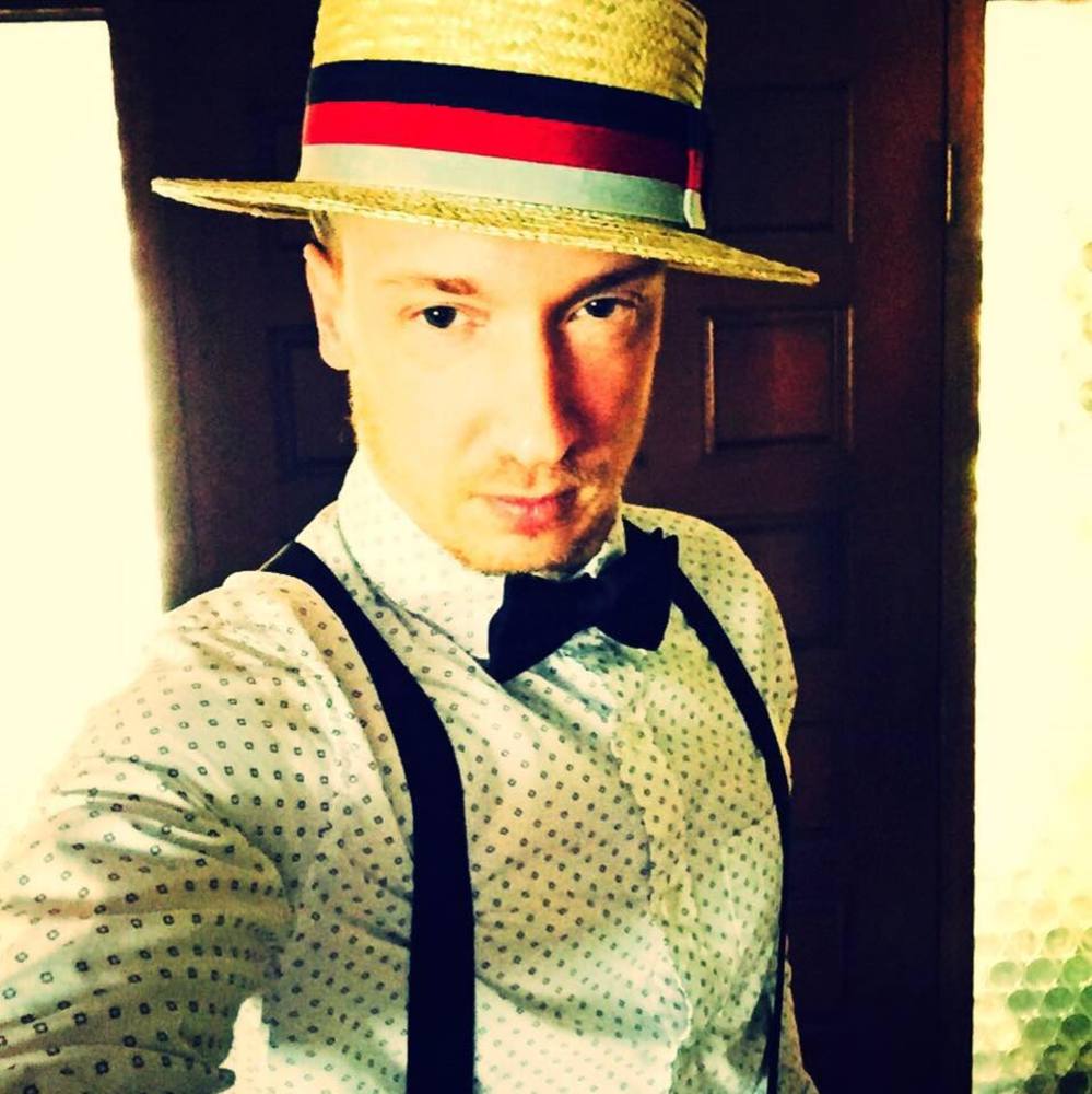 Meet your Posher, Jason